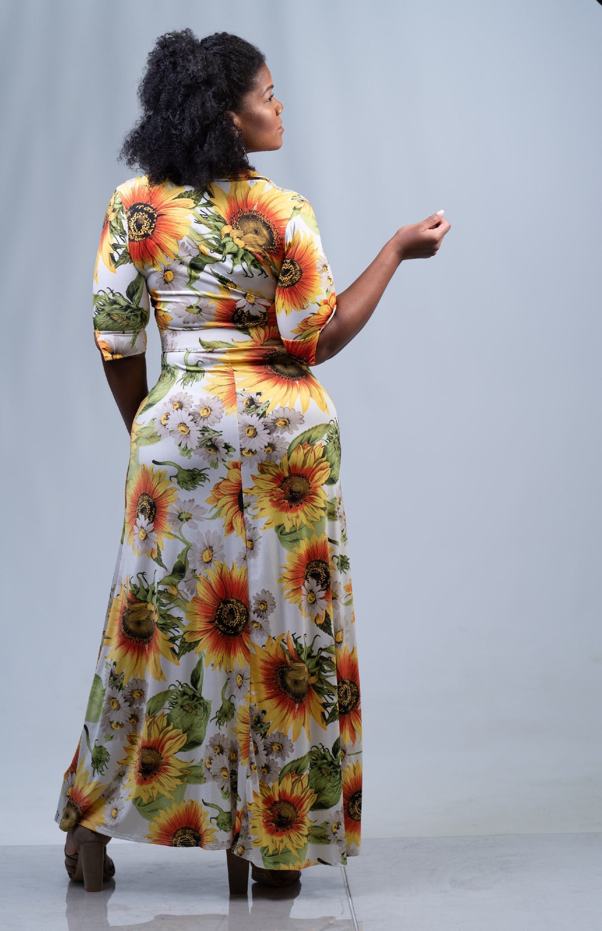 Fields of Daises Maxi Dress - Noli-Fashion