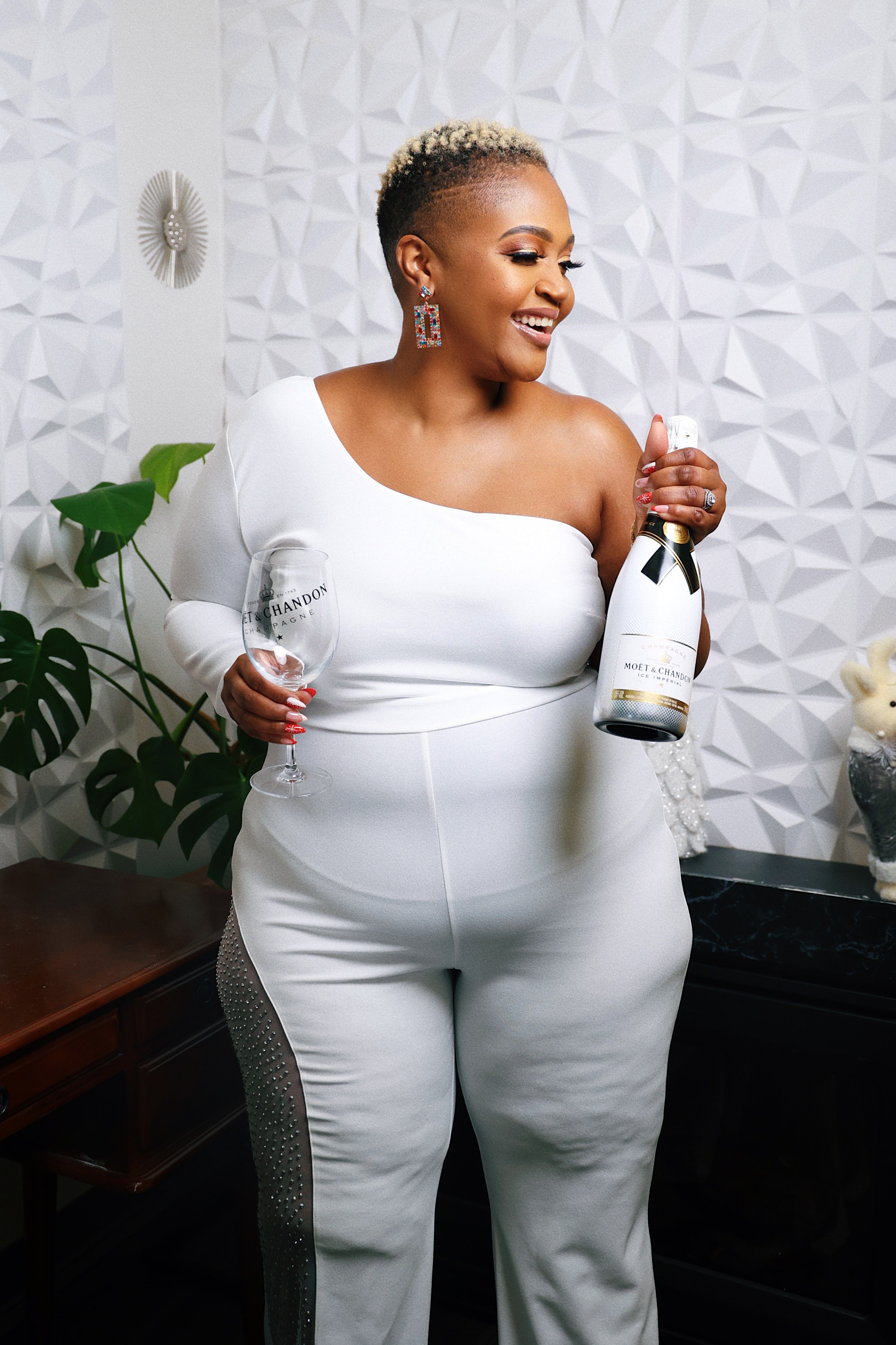 Plus size all white party outfits 2025